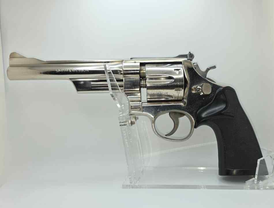 Smith &amp; Wesson Highway Patrolman (.357 Magnum)