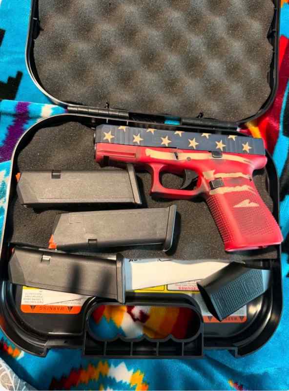 Glock 19 Gen 5 – Distressed American Flag 
