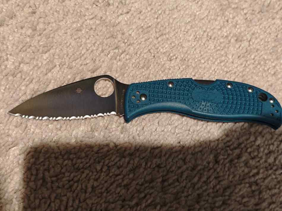 Spyderco knife