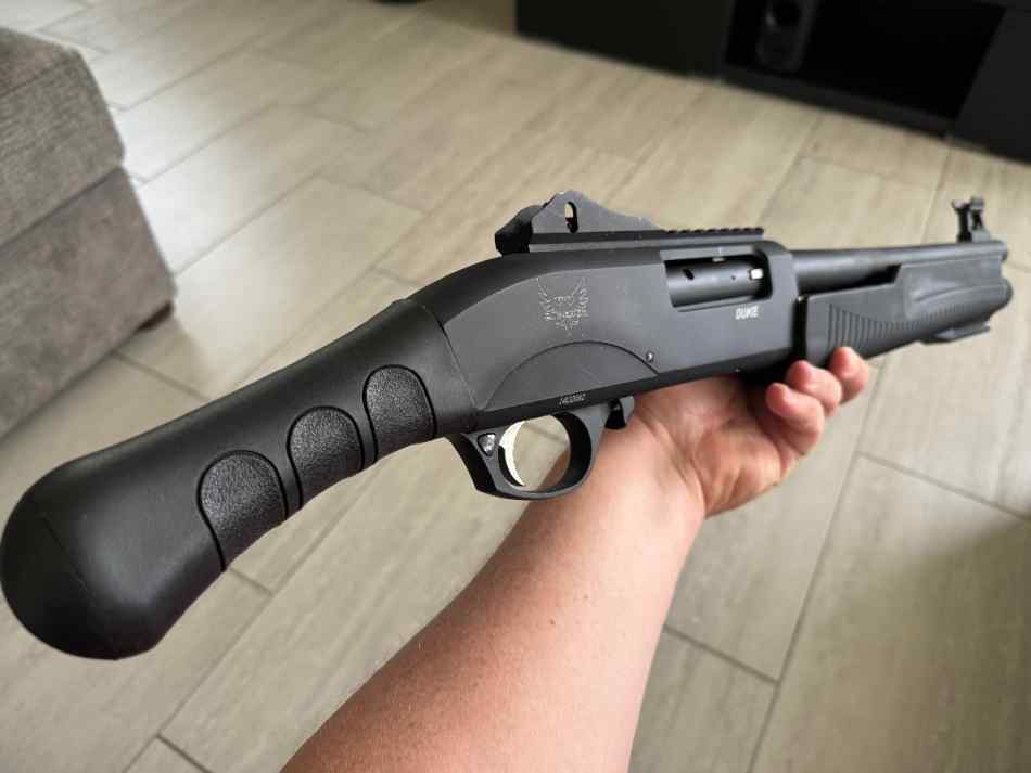 Duke Emperor 12ga Shotgun